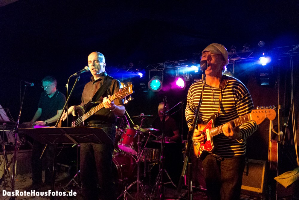 2012-12-25 Strong Strangers